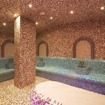Sardinia And Spa 公寓式酒店 2*
