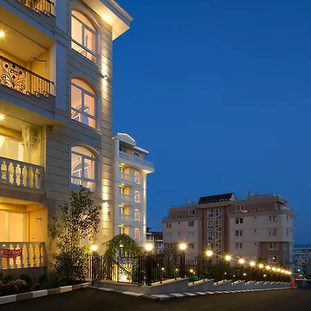 Sardinia And Spa 公寓式酒店 2*
