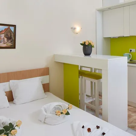 Sardinia And Spa 公寓式酒店